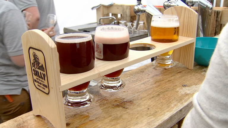 Saint-Hubert : les brasseurs locaux régalent au 1er festival de la bière