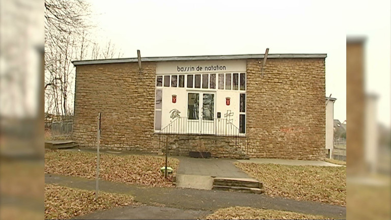 Les Virtonais sans piscine pendant 9 ans