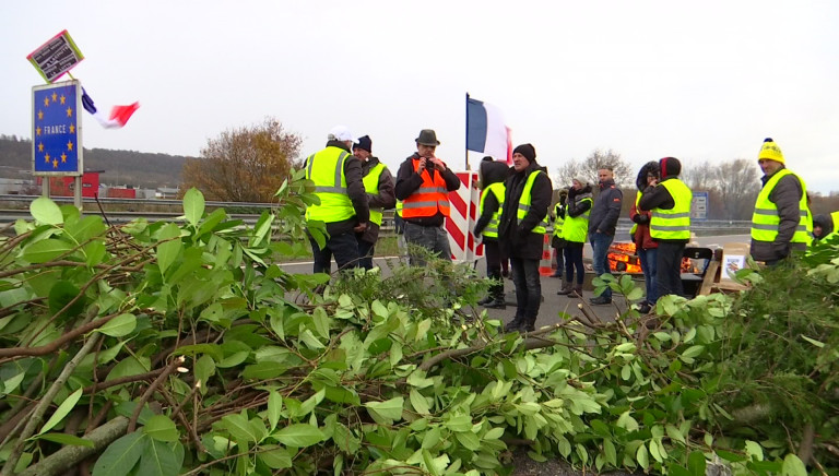 Sud-Lux. Barrage des gilets jaunes à la frontière franco-belge