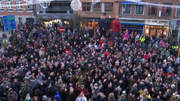 La grande foule à Bastogne pour la foire aux noix