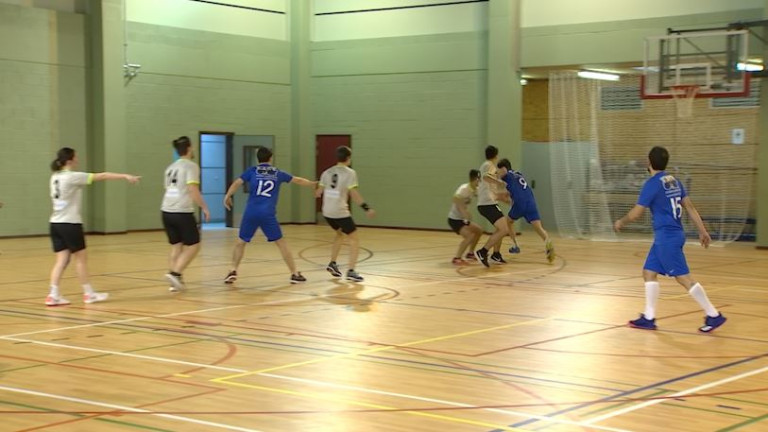 Le handball, un sport qui se développe dans la province 