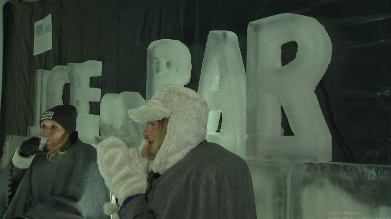 Houffalize : un ice bar au marché de Noël