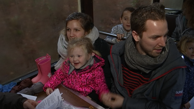 Erezée. Une balade en train à la rencontre du père Noël