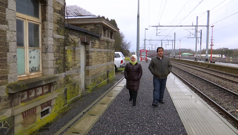 Livre témoignage. Adnan, réfugié accueilli à Stockem, raconte "L’itinéraire d’un migrant syrien"