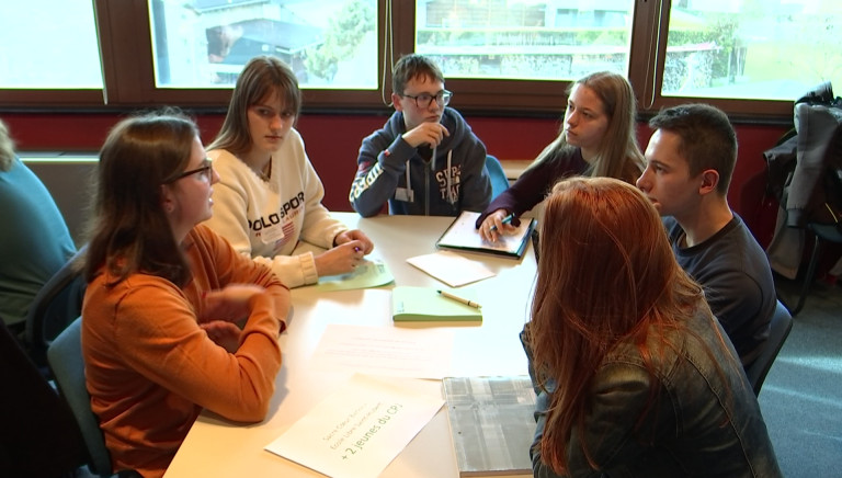 Libramont : la province invite 50 jeunes à une table ronde climatique