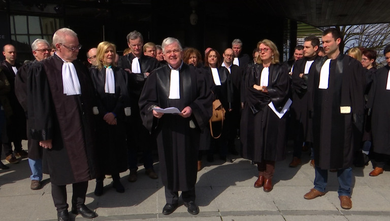 La Justice en a marre d'être la laissée-pour-compte !