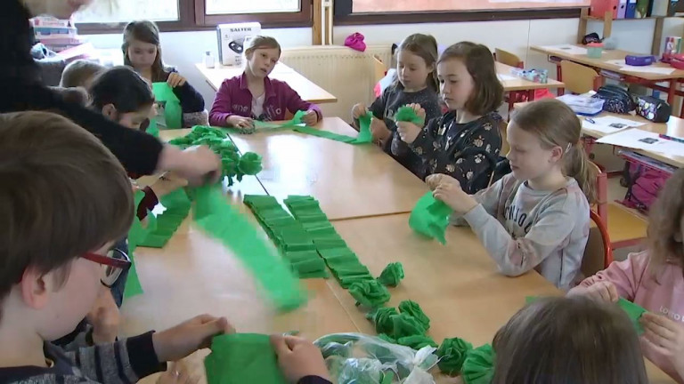 Florenville : derniers préparatifs du carnaval des Fleurs