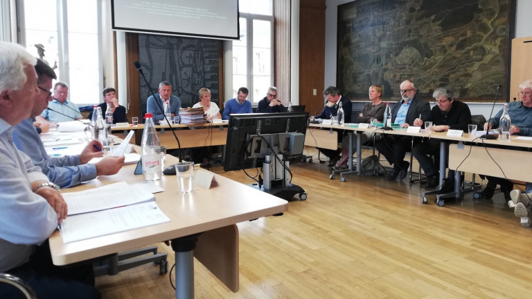 Neuchâteau. Conseil communal sur fond de campagne électorale 