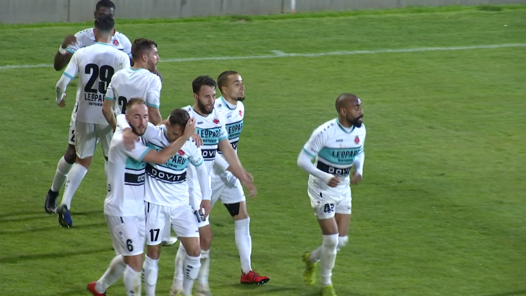 Virton à 90 minutes de la D1B en battant Deinze