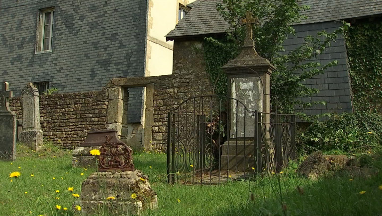 Patrimoine 2/5 : Gérouville veut redonner vie à l'ancien cimetière