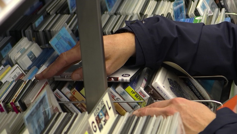 Arrêt du Discobus : locations des CD-DVD via les bibliothèques ?