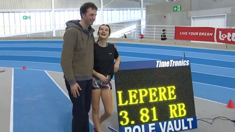 Lola Lepère explose le record belge à la perche !