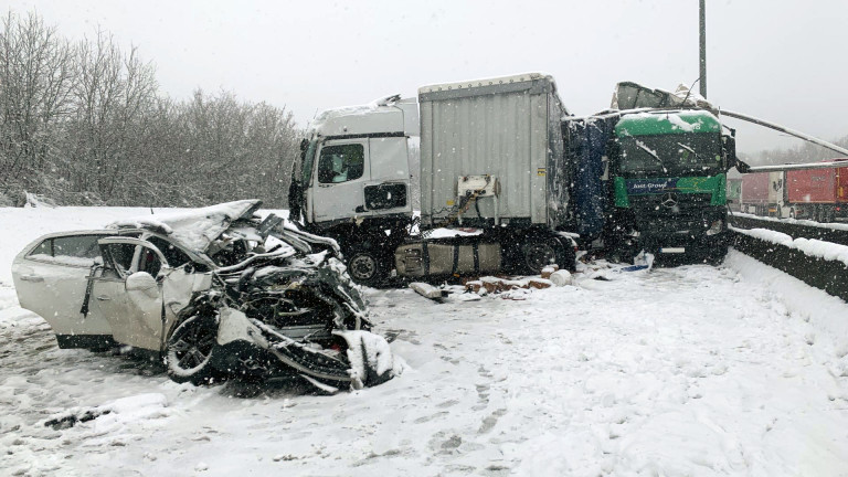 E411 Longlier-Verlaine : plusieurs blessés légers dans 3 carambolages successifs