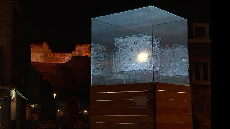 La Roche. Des cubes de verre illuminés dans le cadre du BAM