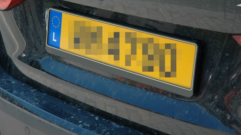 “Chasse aux plaques jaunes” La perception immédiate est anticonstitutionnelle