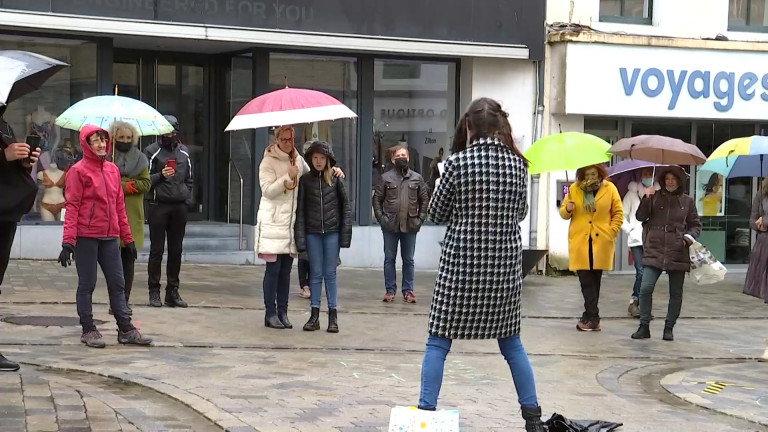 Arlon. Des citoyens "tracent leur cercle" pour plus de libertés