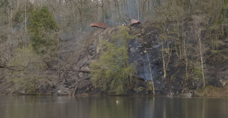 La Confluence des deux Ourthes en proie aux flammes