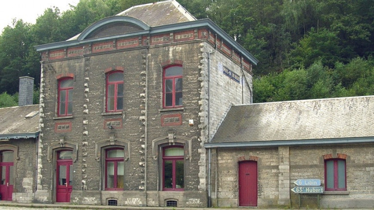 La gare de Poix-Saint-Hubert est à vendre