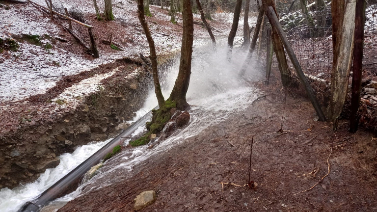 La Roche : la canalisation a été réparée la nuit de samedi à dimanche