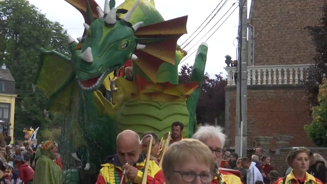 Les carnavaleux marchois ont retrouvé leur Grosse Biesse 