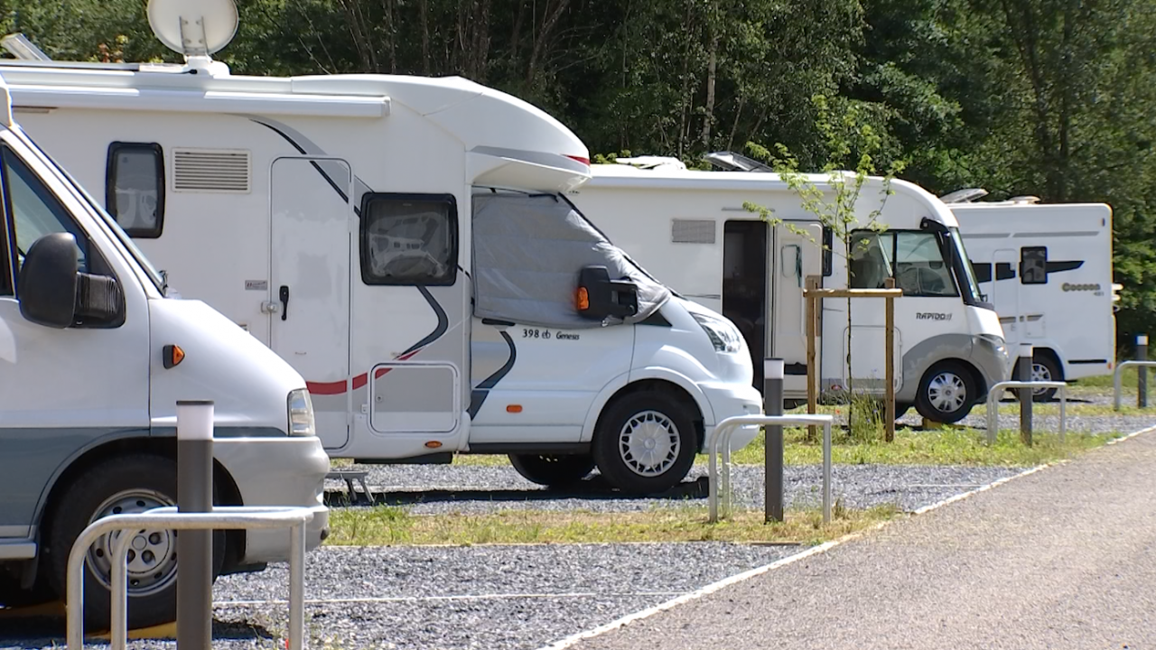 Herbeumont inaugure son aire de stationnement pour camping-cars
