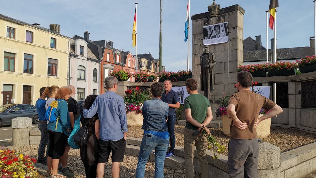 Arlon : des citoyens rendent hommage à Patrice Lumumba