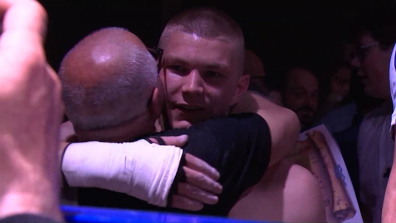Kick-boxing : Loan Dumonceau champion de Belgique devant 1 200 spectateurs à Wellin
