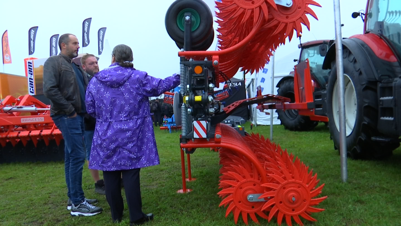 Davantage d'exposants internationaux sur le champ de foire