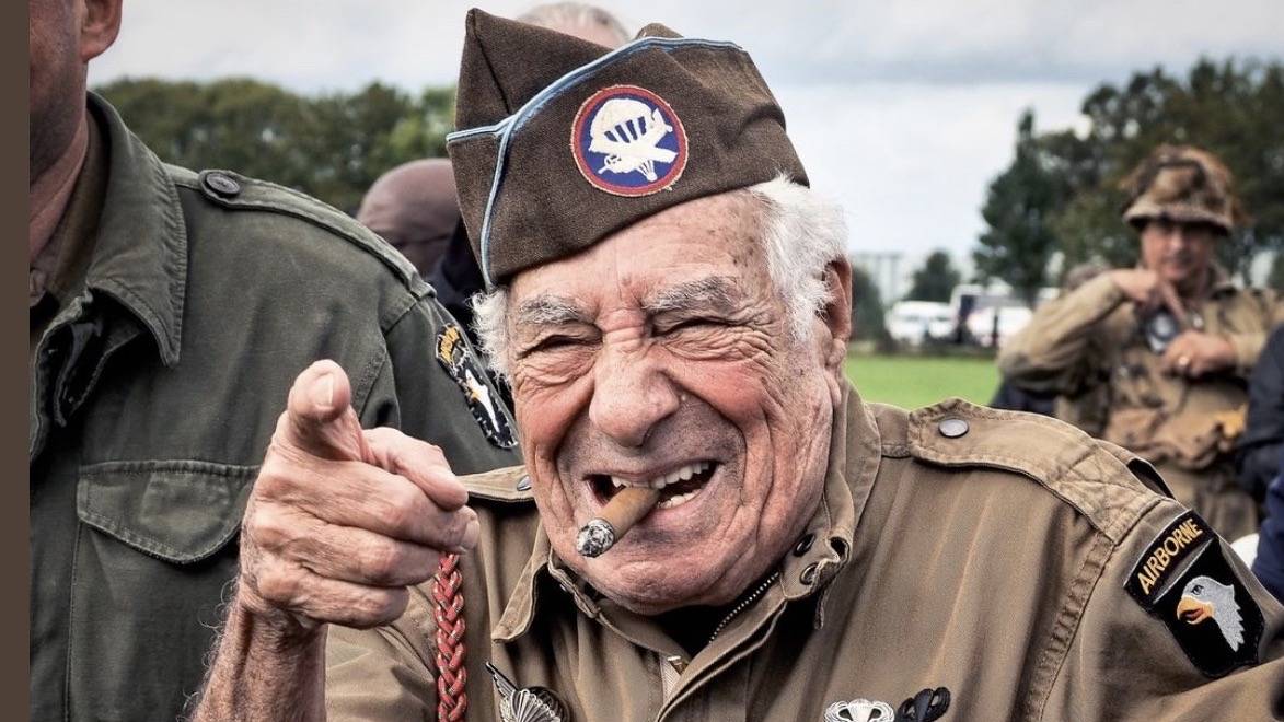 "Day by Day", le dernier salut de Vince Speranza, vétéran de la 101e Airborne 