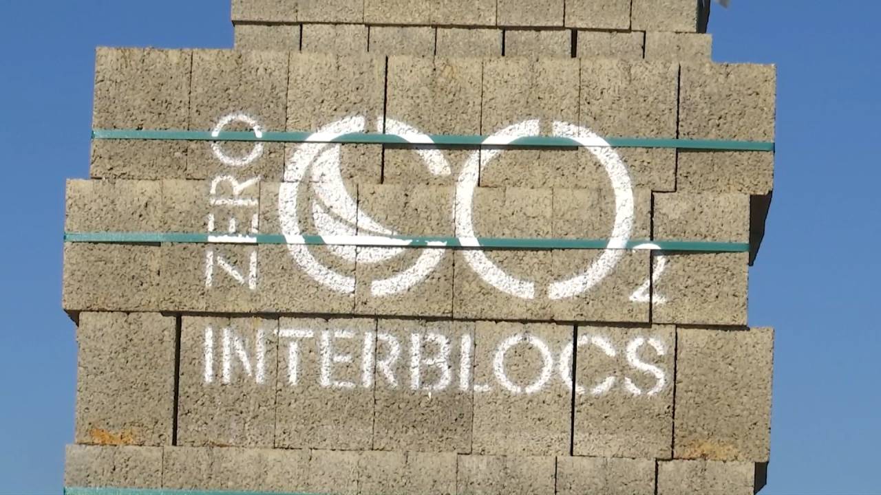 Recogne : Interblocs compense les émissions CO2 de son bloc de béton