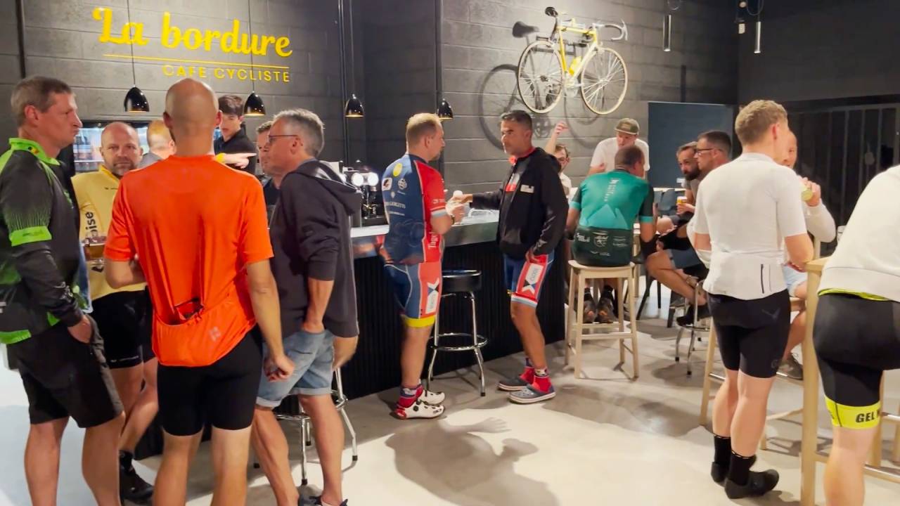 "La Bordure" est un café unique pour les cyclistes