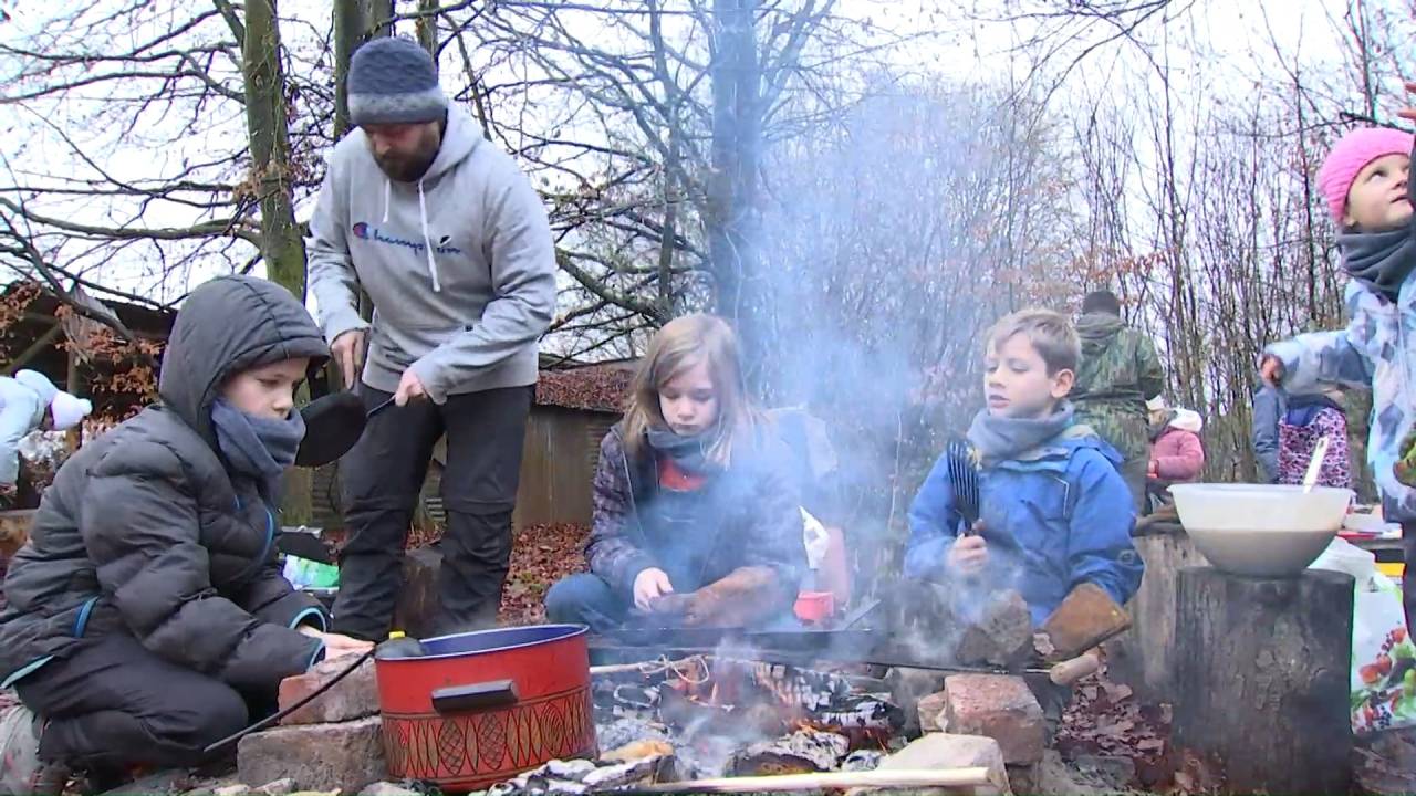 A Vecmont, l'école du dehors, c'est aussi en hiver avec l'asbl "Rêve de Terre"