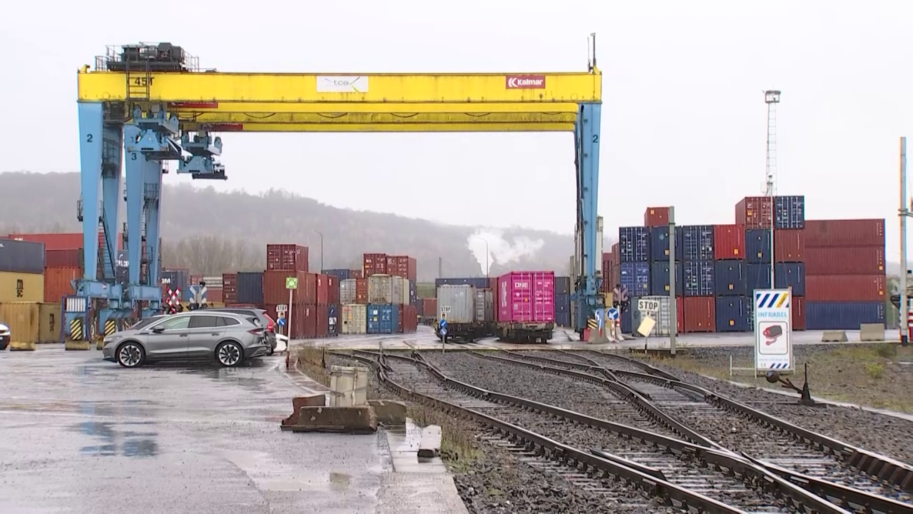 Luxembourg terre de cœur : Terminal Container Athus, le premier port sec de Belgique