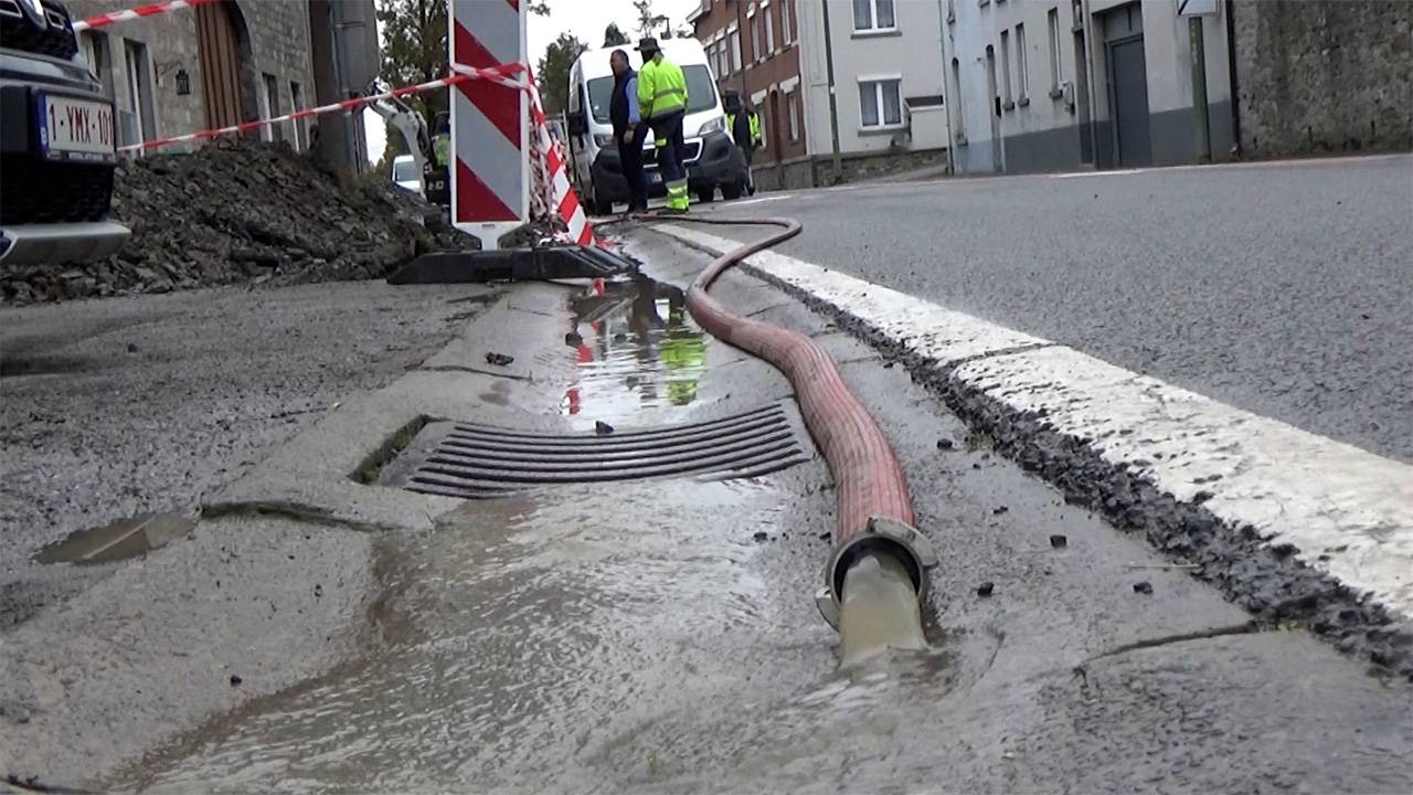 Détecter ses fuites sur le réseau d'eau plus tôt grâce à la SWDE et son "Dr Leak"