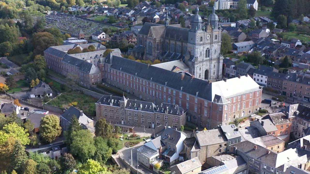 Palais abbatial de Saint-Hubert : le projet sélectionné est toujours en négociations