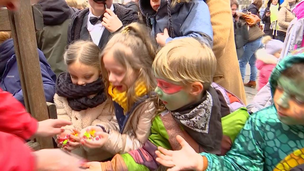 Le mardi gras, c'est le carnaval des enfants à Florenville