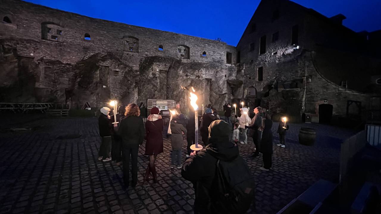 Le château de Bouillon se visite aussi sous les flambeaux