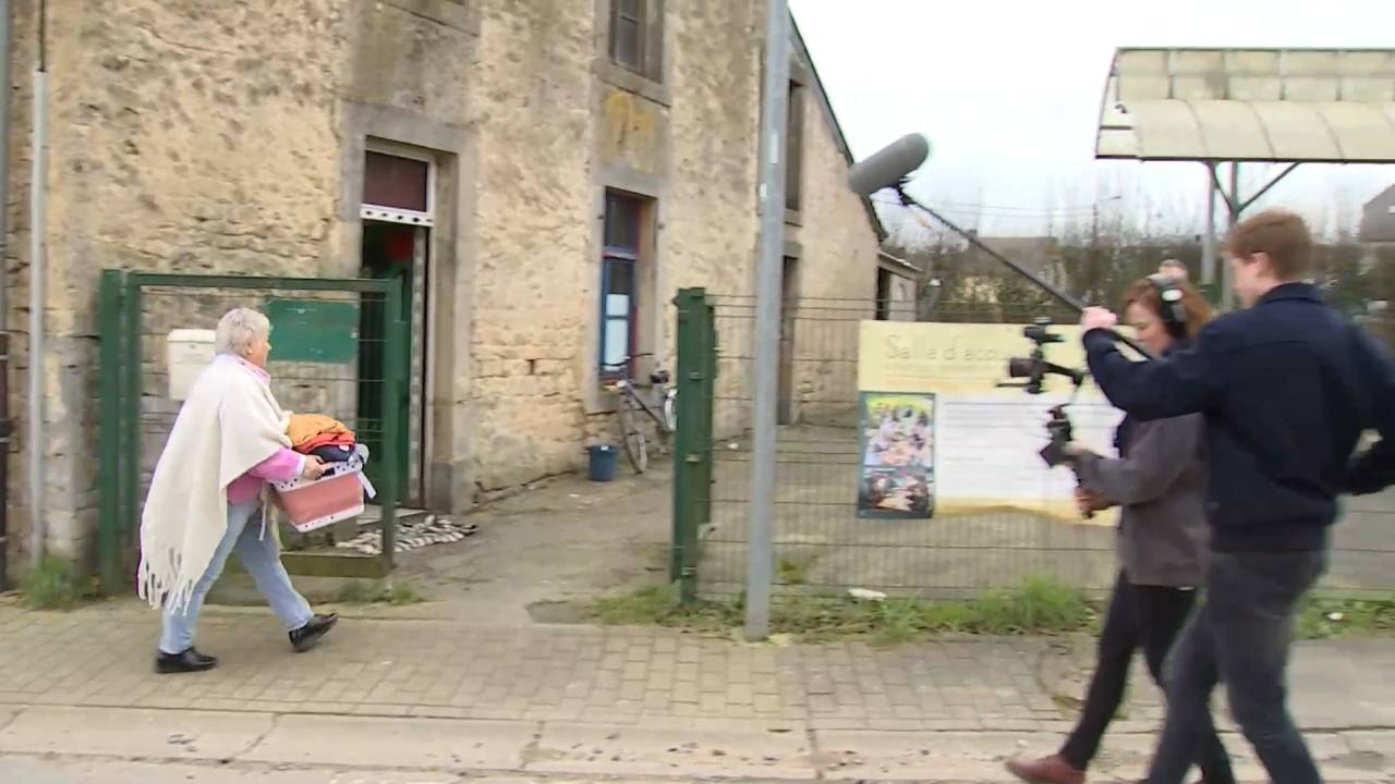 Saule et Benoit Mariage font le portrait de 'Mama Nadine' du collectif Petite Hirondelle de Barnich 