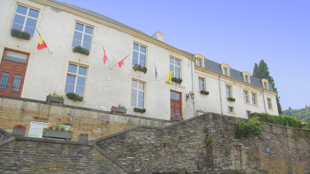 Perquisitions à la maison communale de Bouillon