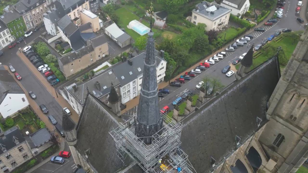 Arlon : la flèche de croisée de Saint-Martin a retrouvé son lustre d'antan