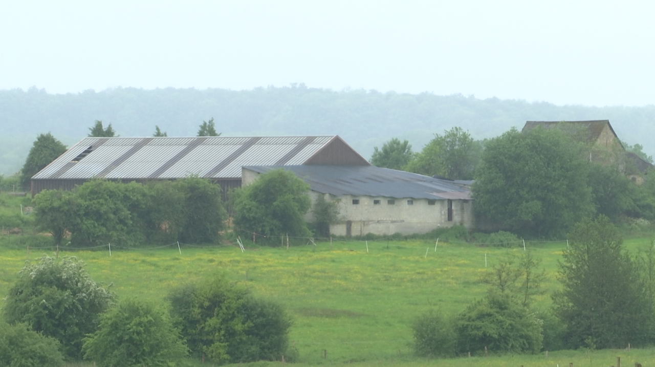 Attert : la réhabilitation du manège d'Almeroth fait débat