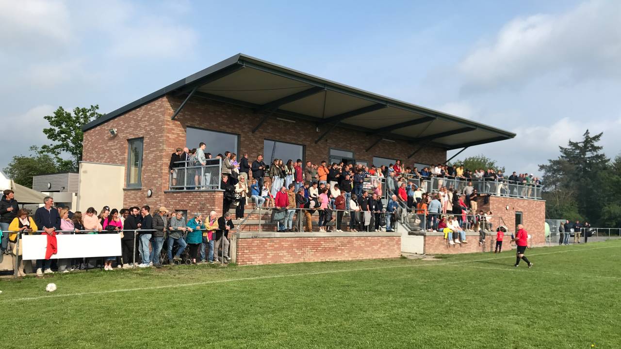 Nouveaux vestiaires et une terrasse, le football de Petithan fait peau neuve