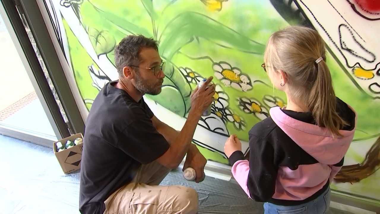 Une fresque imaginée et réalisée par les élèves de l'école de Tellin