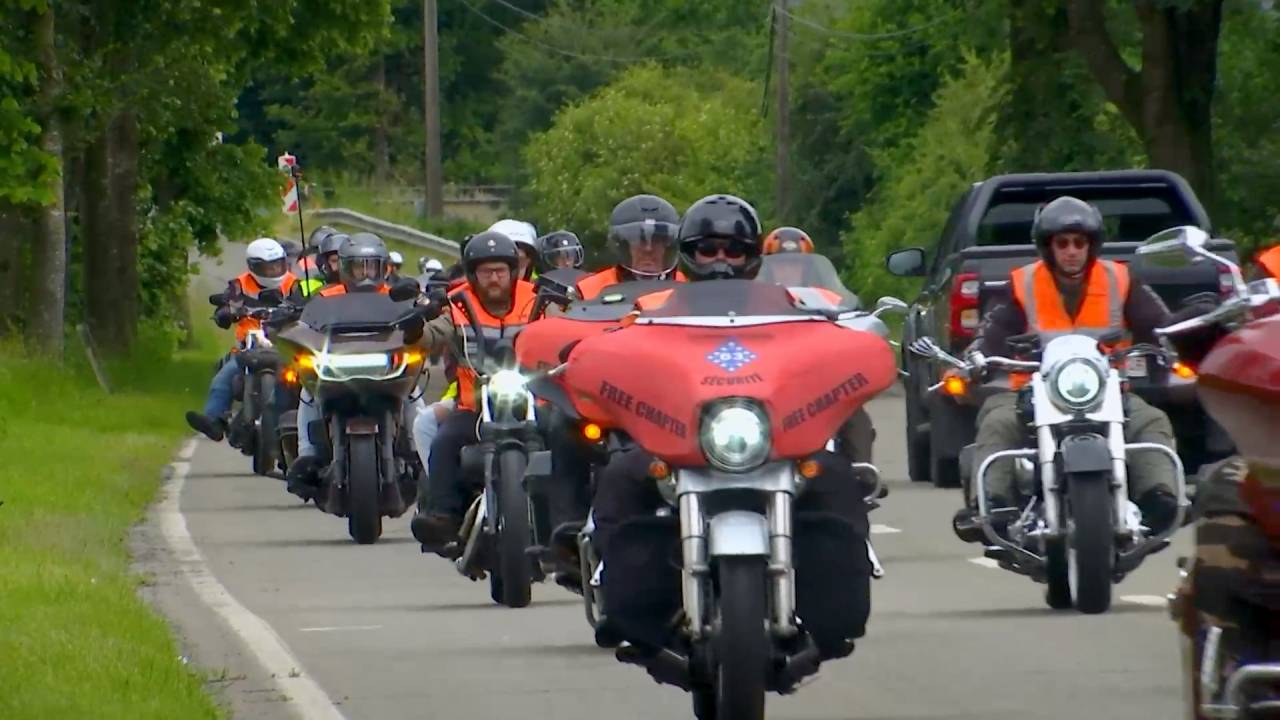 Plus de 300 Harley Davidson ont défilé à Bastogne et Houffalize