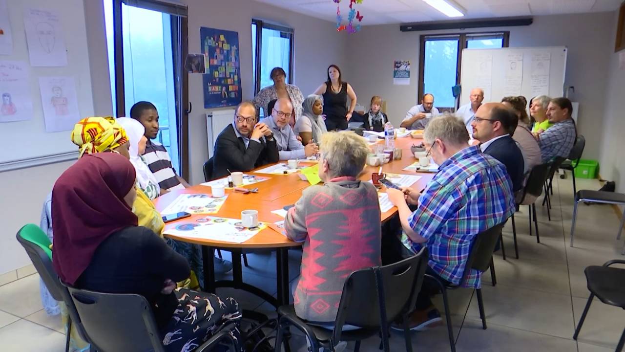 Élections : Lire et Écrire sensibilise les candidats à l'illettrisme