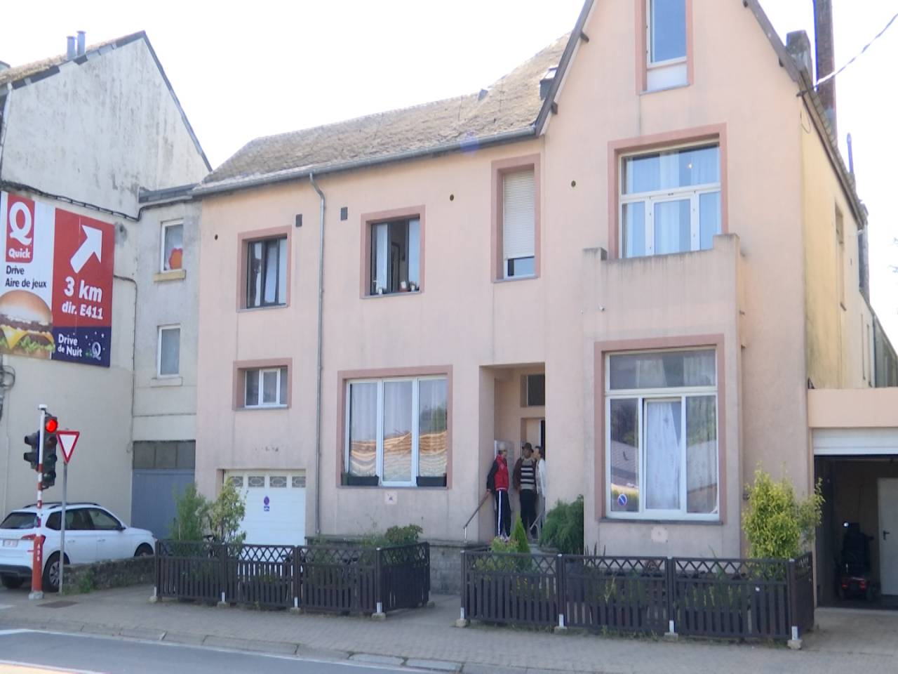 À Arlon, cette maison abrite 38 logements : offre sociale ou marchand de sommeil ?