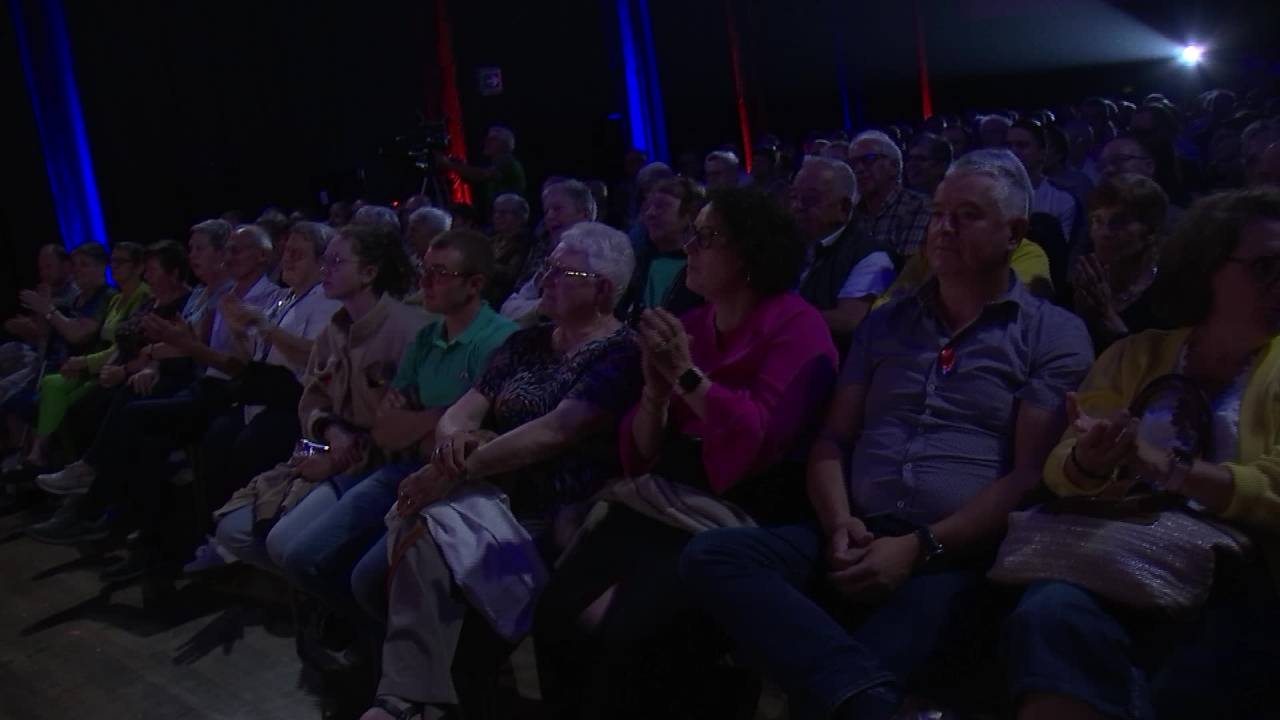 La Revue de Bastogne fait son retour deux semaines avant les élections 