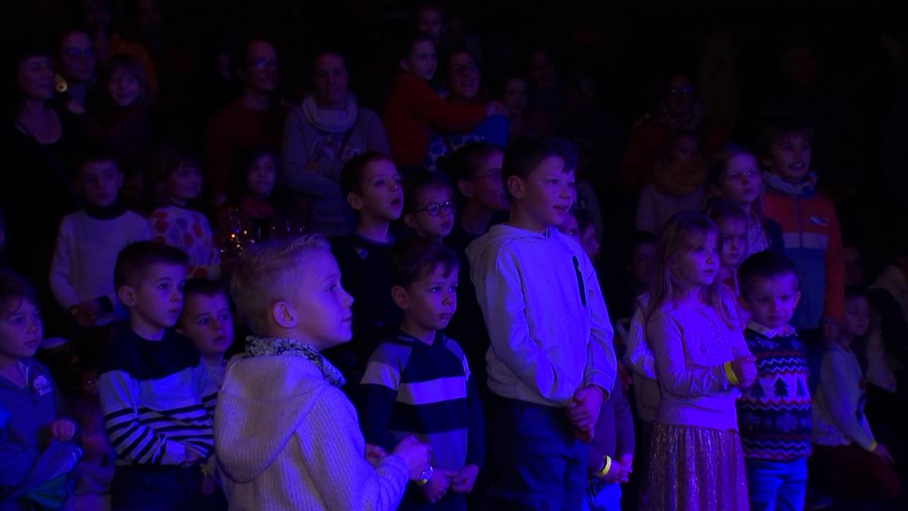 Une grande boum pour les 30 ans de "Noël au théâtre"