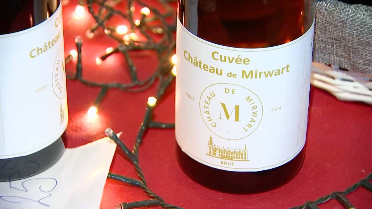 Le château de Mirwart fait découvrir ses bières lors de son marché de Noël