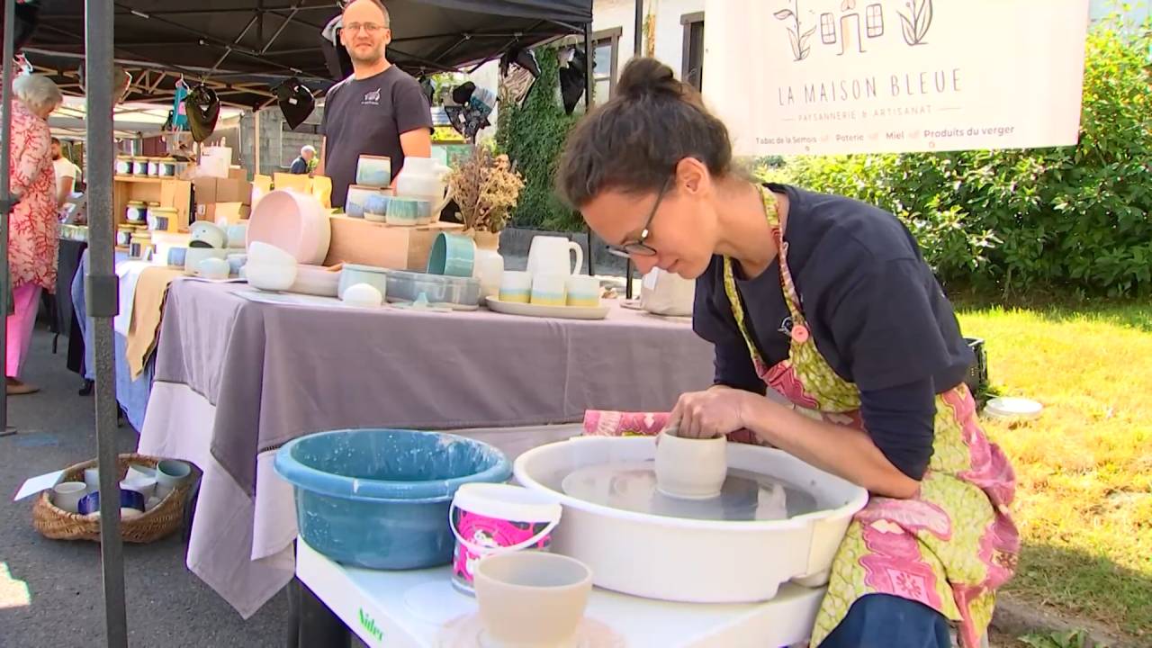 Corbion: artistes et artisans ont exposé autour du lavoir